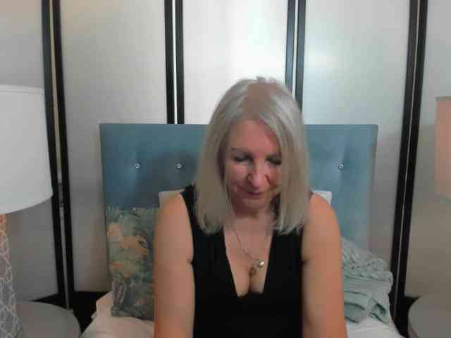 EricaDevil webcam