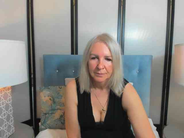 EricaDevil webcam
