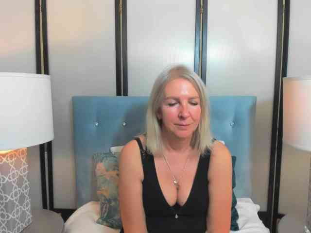 EricaDevil webcam