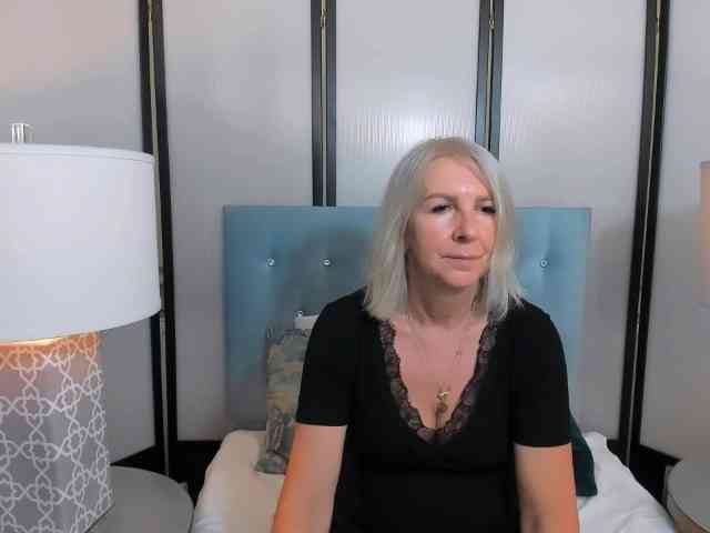 EricaDevil webcam