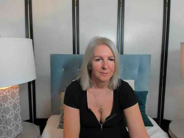 EricaDevil webcam