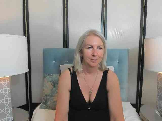 EricaDevil webcam