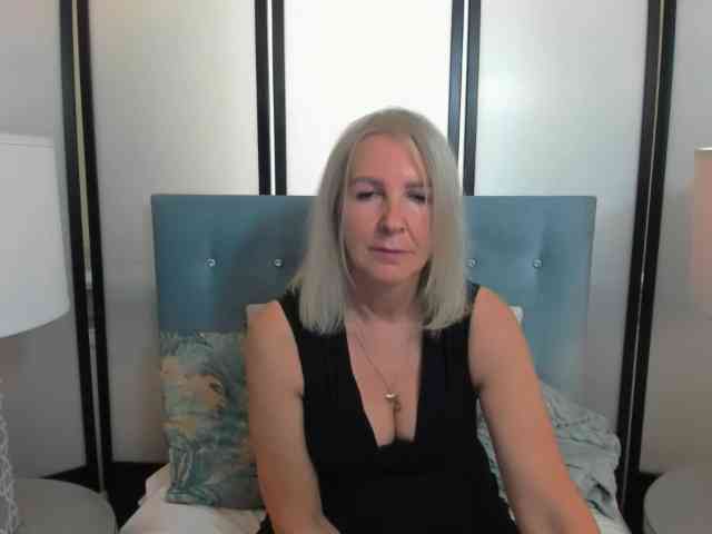 EricaDevil webcam
