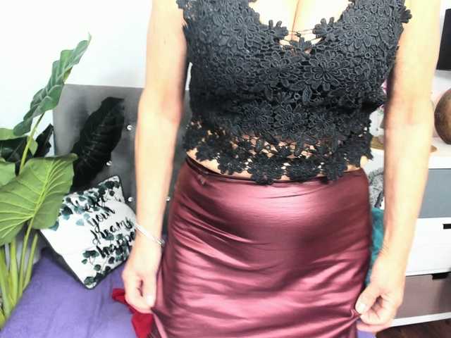 CrystalWomenX live cam on BongaCams