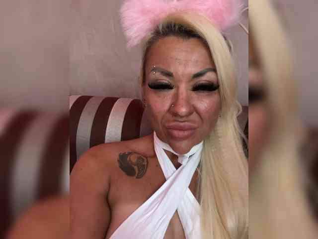 Lilit-072020 webcam