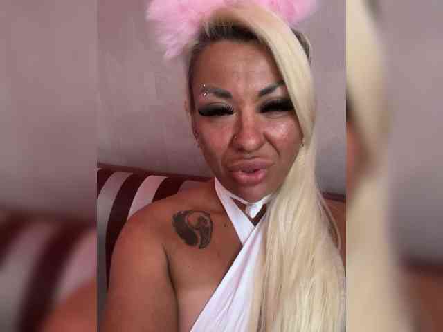 Lilit-072020 webcam