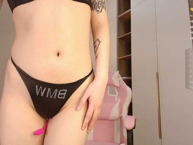 hellewkitty live cam on BongaCams