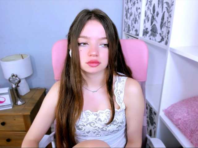 GraceLipsX live cam on BongaCams