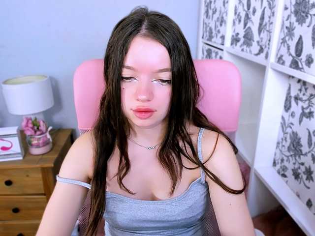 GraceLipsX