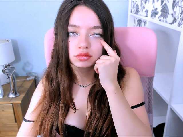 GraceLipsX live cam on BongaCams
