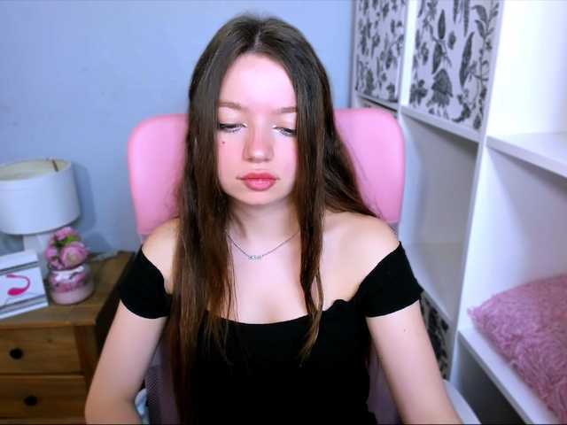 GraceLipsX live cam on BongaCams