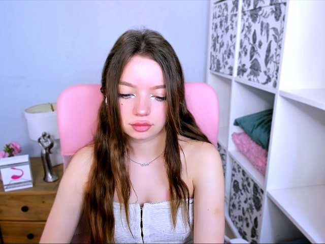 GraceLipsX live cam on BongaCams