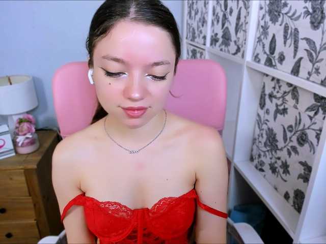 GraceLipsX live cam on BongaCams