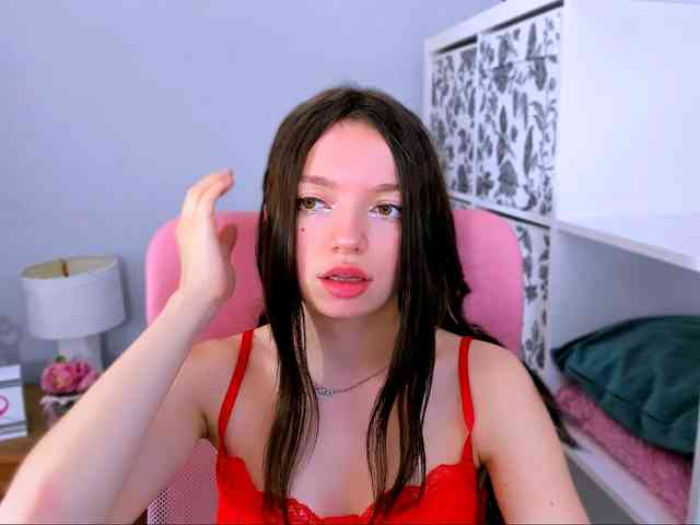 GraceLipsX webcam