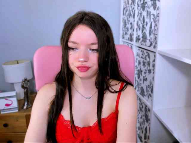 GraceLipsX webcam