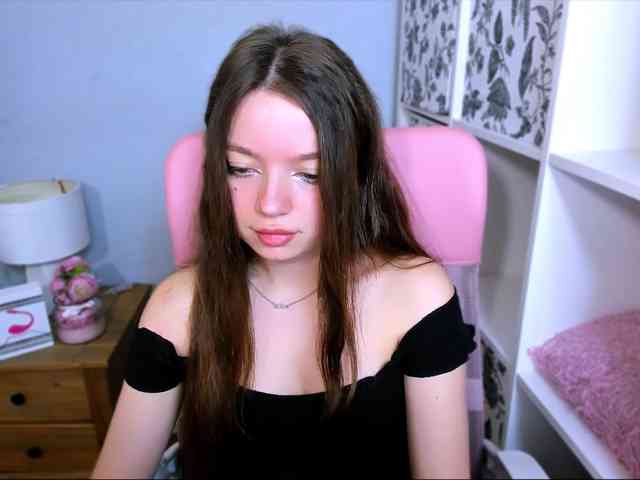 GraceLipsX webcam