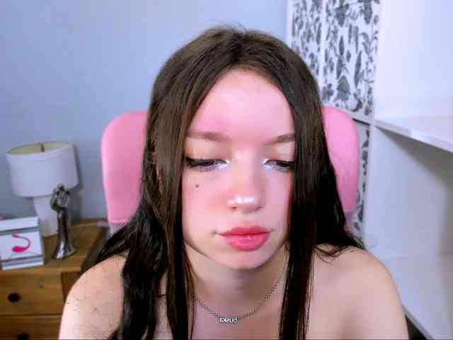 GraceLipsX webcam