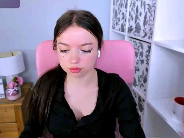 GraceLipsX webcam