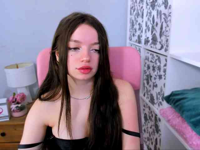 GraceLipsX webcam