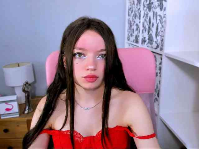 GraceLipsX webcam