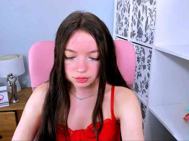 GraceLipsX webcam