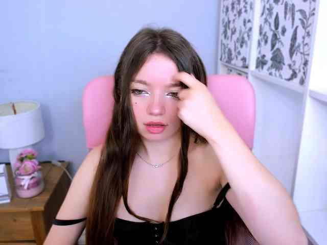 GraceLipsX webcam