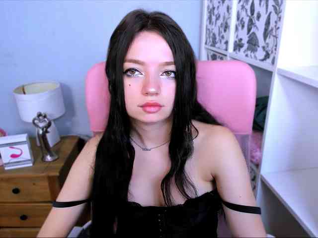 GraceLipsX webcam