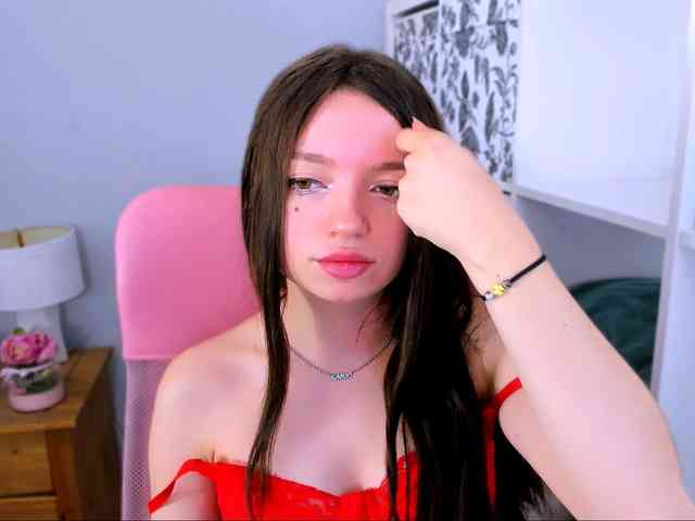 GraceLipsX webcam
