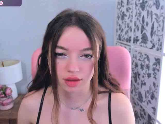 Model: GraceLipsX