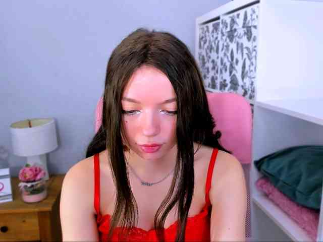 GraceLipsX webcam