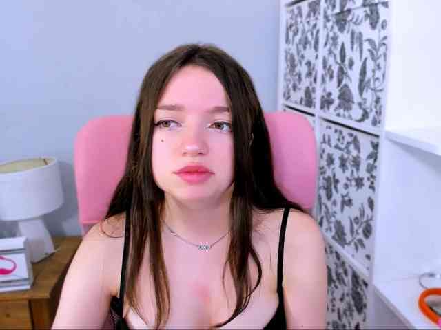 GraceLipsX webcam