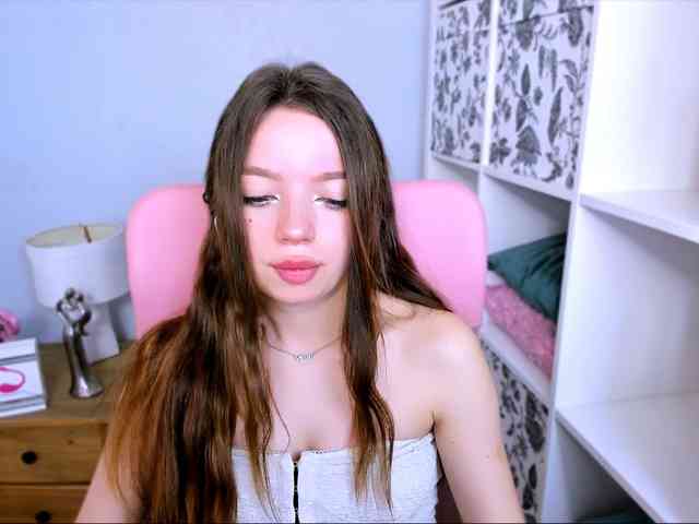 GraceLipsX webcam