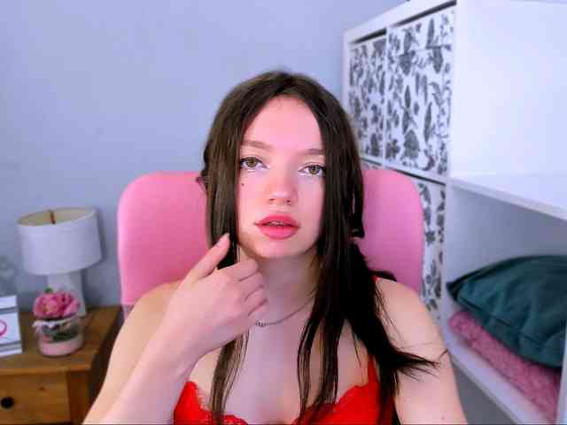 GraceLipsX webcam