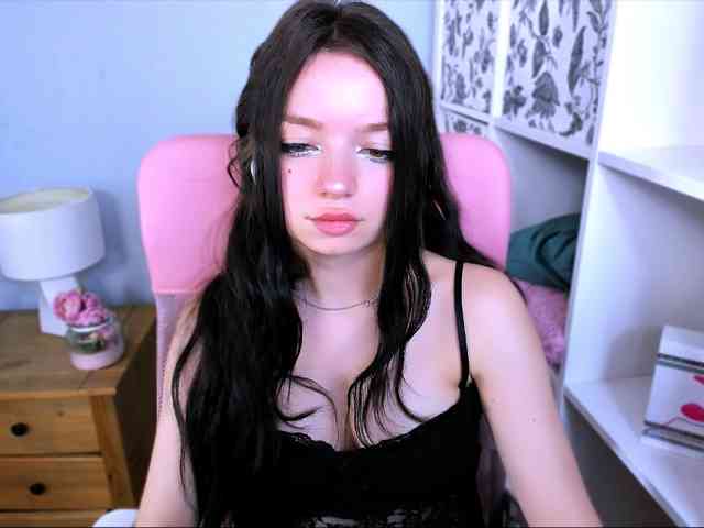 GraceLipsX webcam