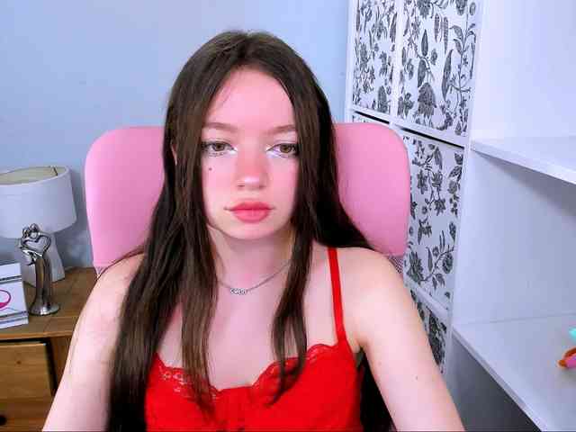 GraceLipsX webcam