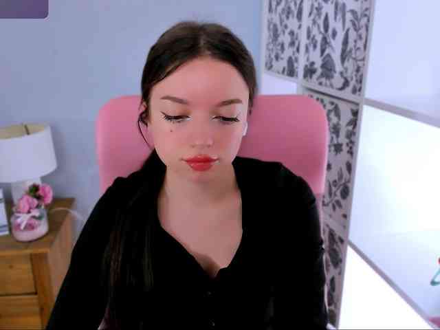 GraceLipsX webcam