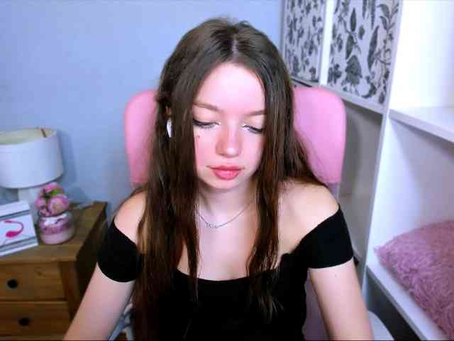 GraceLipsX webcam