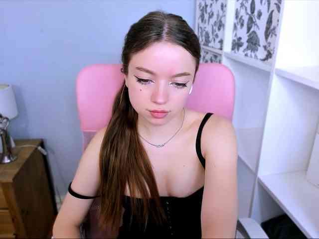 GraceLipsX webcam