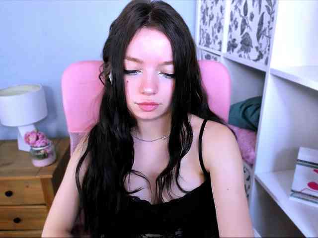 GraceLipsX webcam