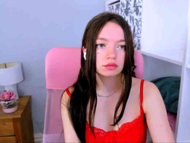 GraceLipsX webcam