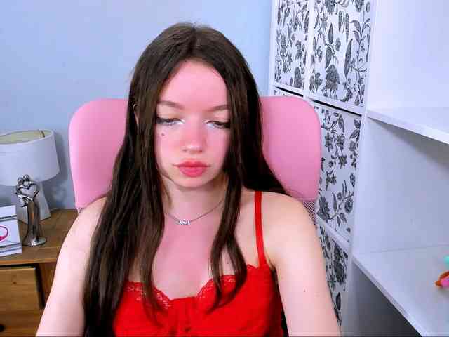 GraceLipsX webcam