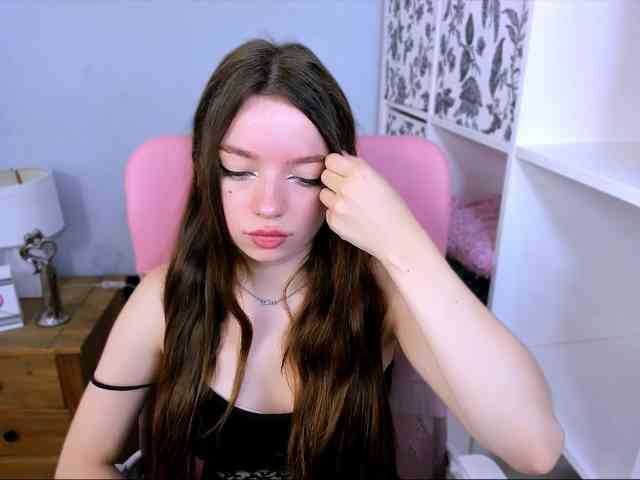 GraceLipsX webcam