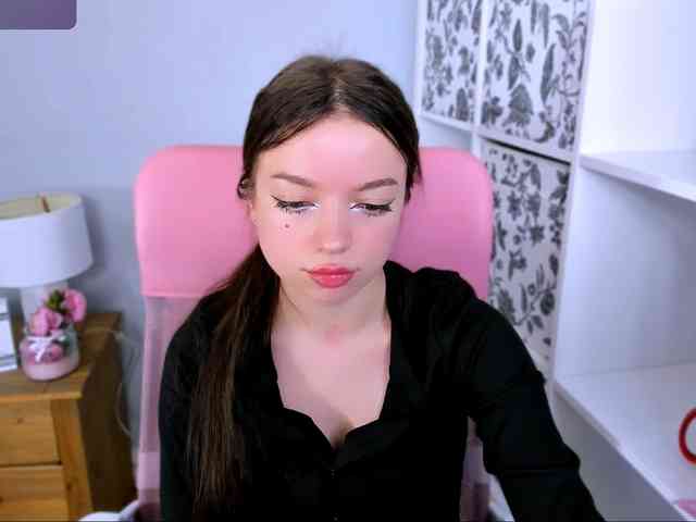 GraceLipsX webcam