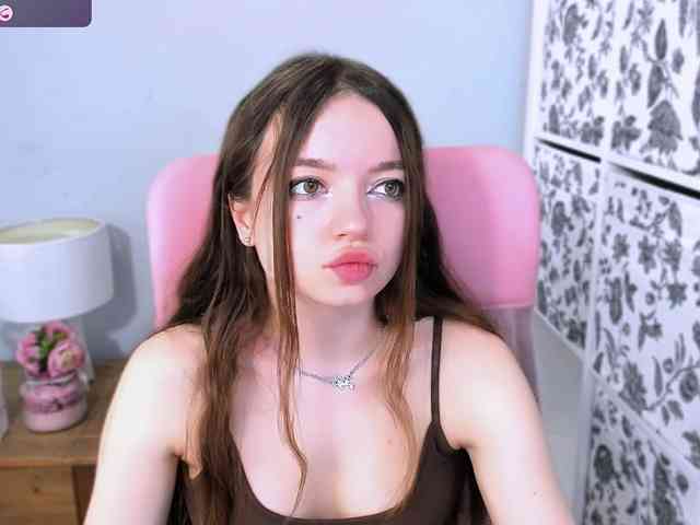 GraceLipsX webcam