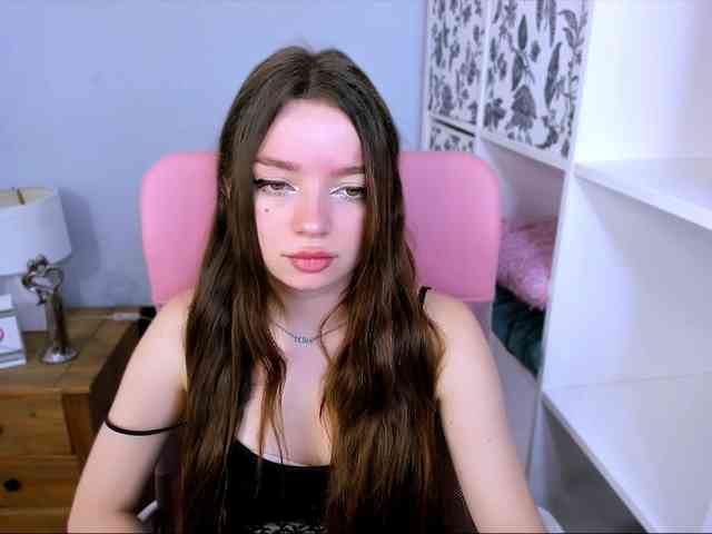 GraceLipsX webcam
