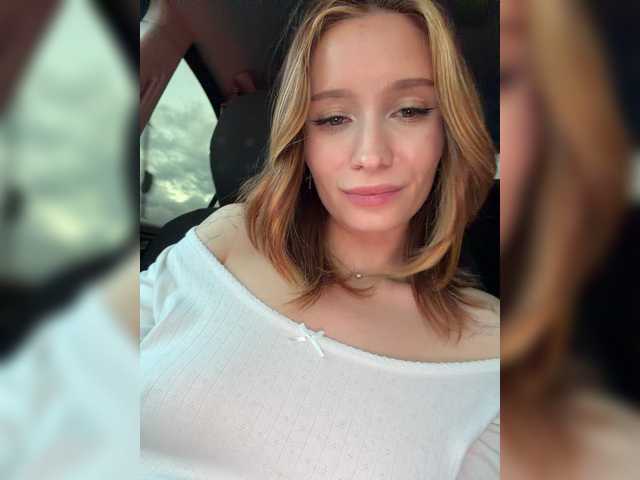 Bohemia_X live cam preview