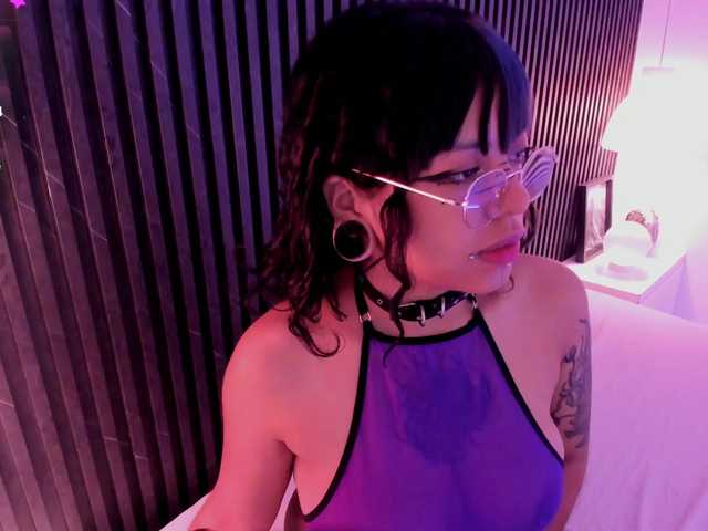 Amy-Carter's BongaCams show and profile