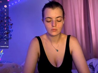 PeachBabe Porn Show