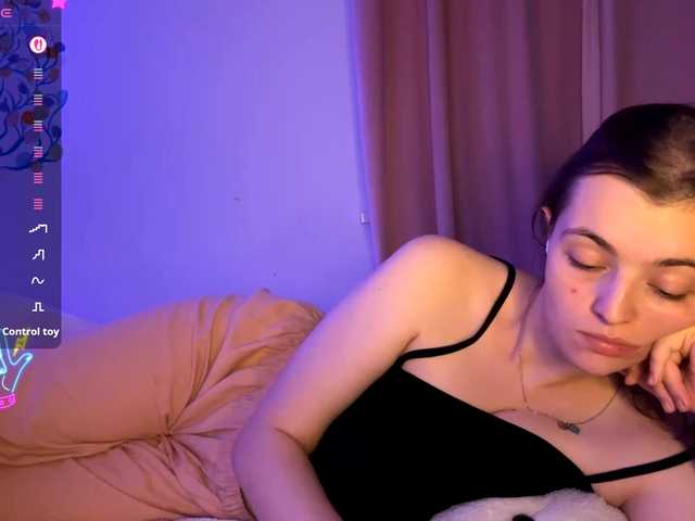 PeachBabe live cam on BongaCams