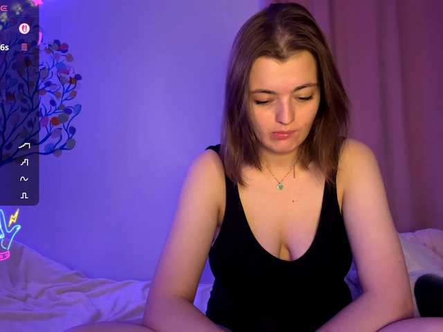 PeachBabe live cam on BongaCams